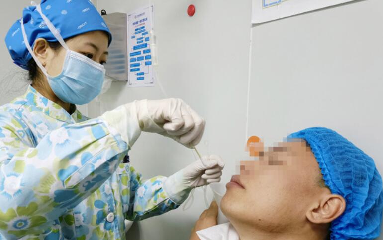 300度近視拖到900度近視，近視手術(shù)是什么感受？